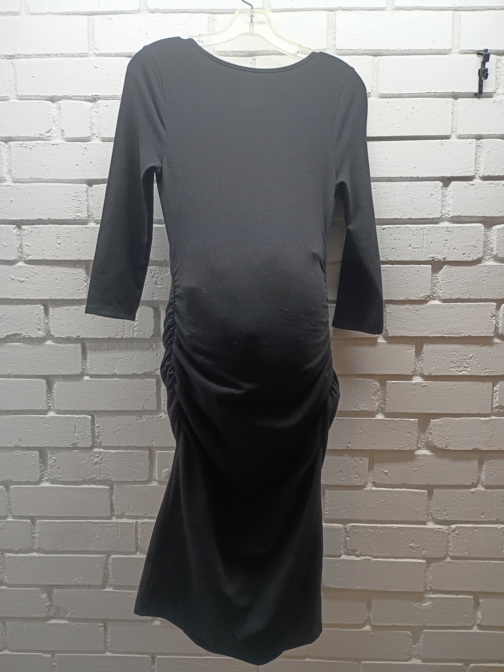Isabel Maternity by Ingrid & Isabel Black Ruched-Side Midi Dress
